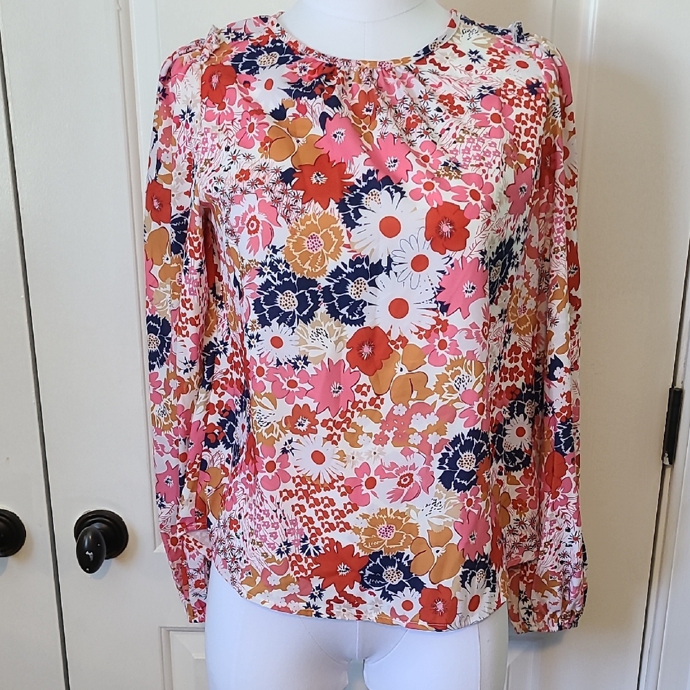 NWOT Floral Peasant Sleeve Blouse